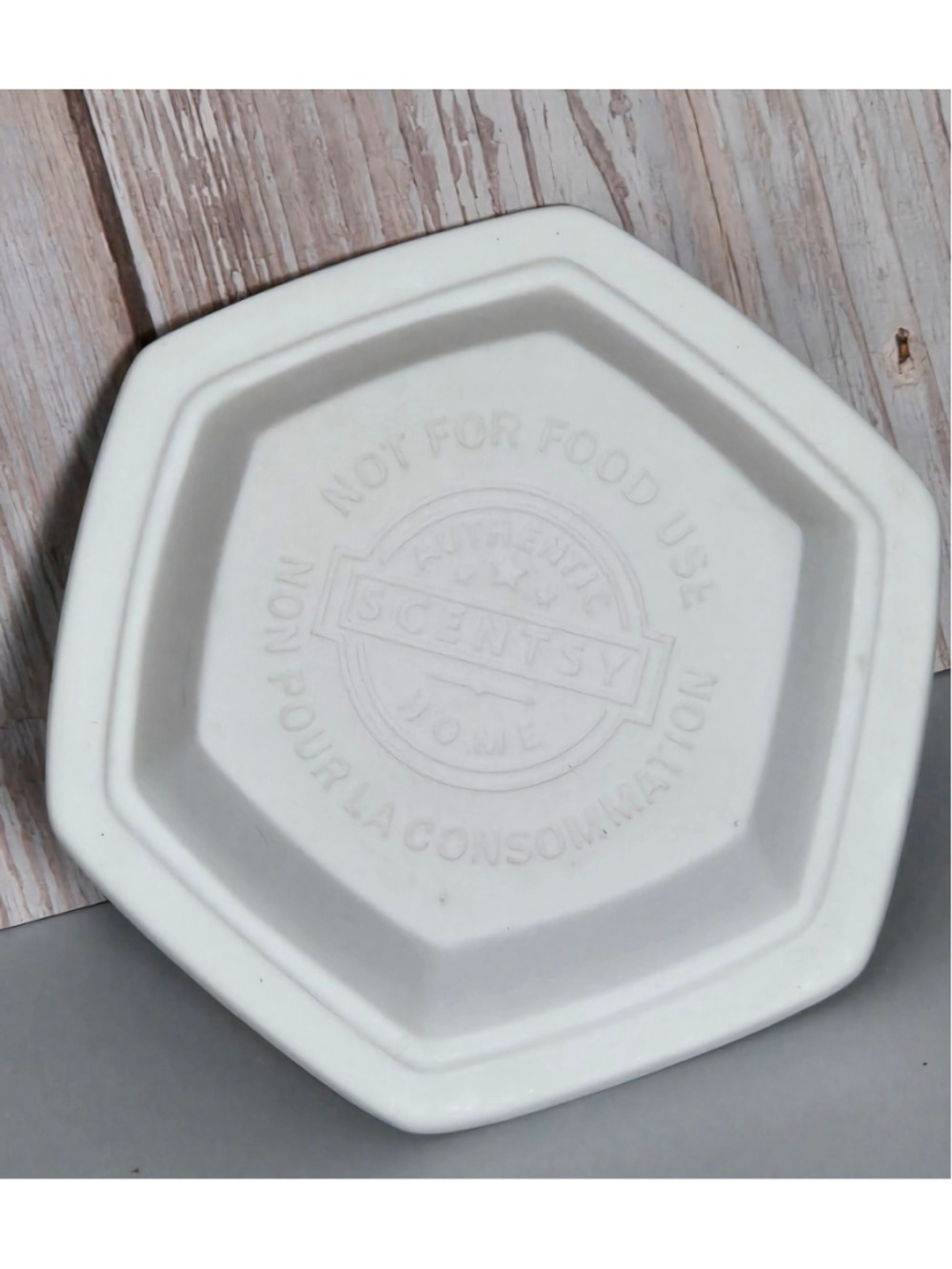 Scentsy Alabaster Warmer White Ceramic Geometric Electric Wax Warmer Retired - Picture 5 of 6